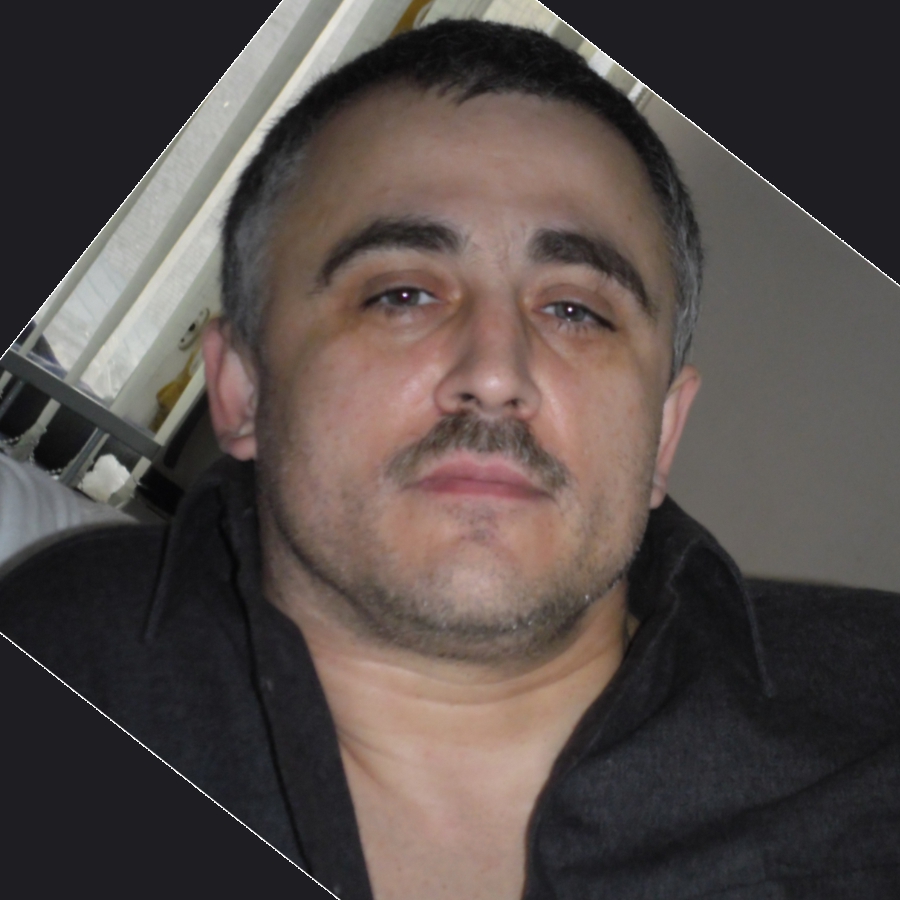 Игорь Авшаров