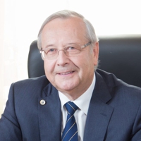 Юрий Лобзин