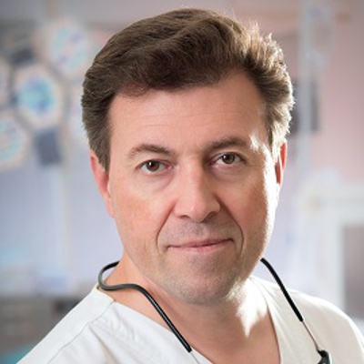 Юрий Старков