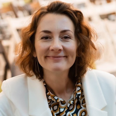 Елена Бирюкова